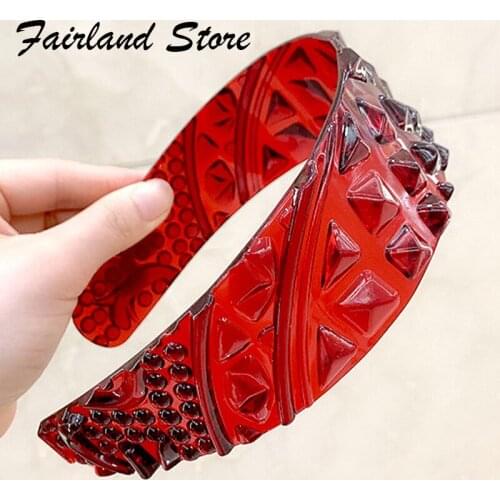 Fairland European Personality Transparent Crystal Plate Pineapple Pattern Embossed Crown Acrylic Fashion Women Party Hair band