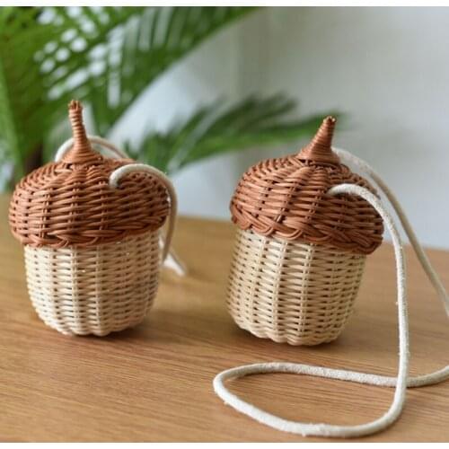 Handwoven Round Rattan Bag Bucket Tropical Beach Style Woven Shoulder Rattan Bag Photo Props