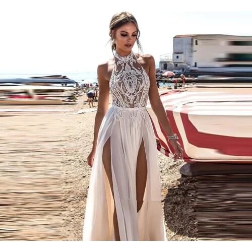 Charming Beach Wedding Dresses 2021 Halter Sexy Side Split Sleeveless Lace Appliques Chiffon A-Line Bridal Gown Backless