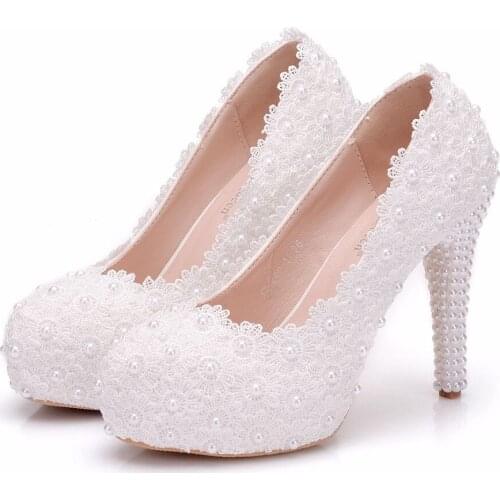 Crystal Queen Sweet Flower Women Pumps High Heels Lace Platform Pearls Rhinestone Wedding Shoes Bride Dress Shoes 11CM Heel HIGH