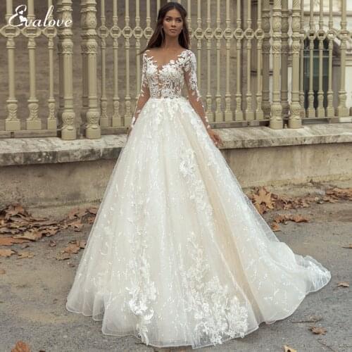 EVALOVE Elegant Scoop Neck Long Sleeve Bride A-Line Wedding Dresses Luxury Beading Appliques Sparkly Tulle Princess Bridal Gown