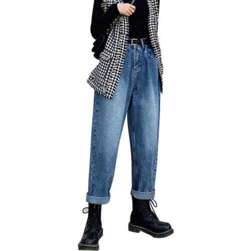 Womens Slouchy Crop Jeans