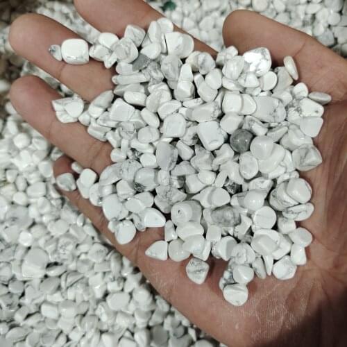 Natural White turquoise crystal rubble decorates the home Fish Tank Aquarium Garden Healing Energy Stone Decoration