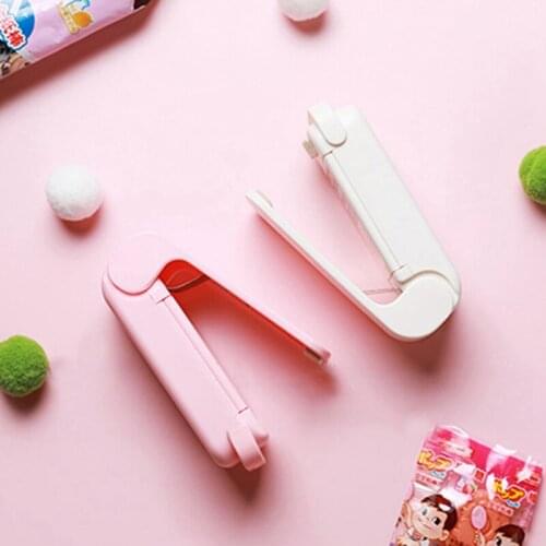 Portable Heat Sealer Plastic Package Storage Bag Mini Sealing Machine Handy Sticker and Seals for Food Snack Kitchen Accessories
