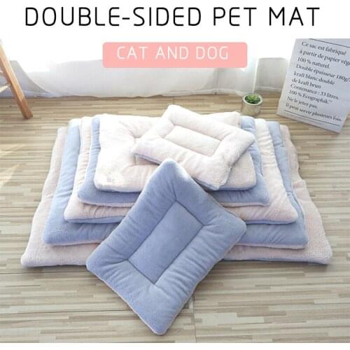 Soft Pet Dog Mat Flannel Cotton Paw Foot Print Washable Pet Blanket Warm Sleeping Beds For Small Medium Dogs Cat Pet Accessories