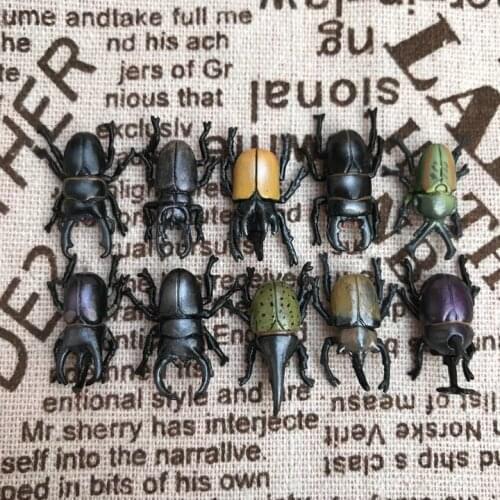 Super mini 2cm pvc figure beettle insect solid ornament model toy 10pcs/set