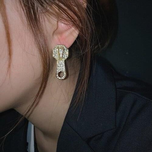 U-Magical 2021 Temperament Gold Hollow Zipper Buckle Dangle Earring for Women Bling Bling Rhinestone Metal Earring Jewelry Party