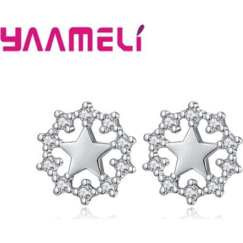 YAAMELI Stud Earrings