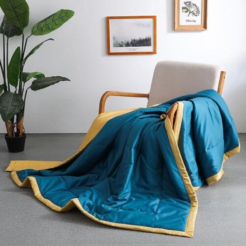 The new cotton summer cool by air conditioning by a single double student dormitory thin quilt can be washed summer quilt