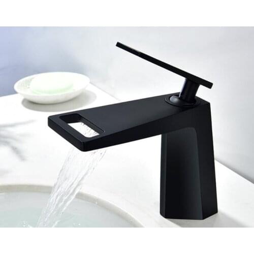 Black color Painted Basin Faucet Cast Deck Mounted Single Lever Single Hole bathroom Tap BL818