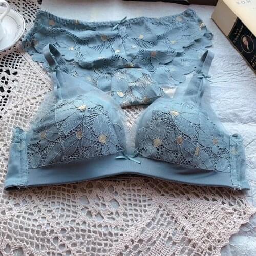 Sweet lace underwear delicate petal style bra set without steel ring skin-friendly breathable lining lingerie briefs sets women
