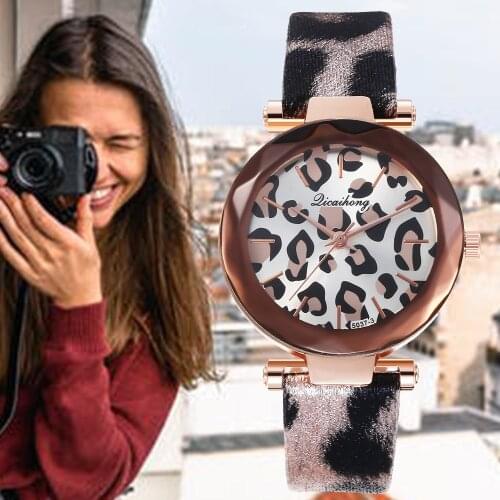 Ladies Personality Leopard Strap Fashion Quartz Watch New Fashion Luxury Brand Dress Watch Clock Wrist Relogio Feminino
