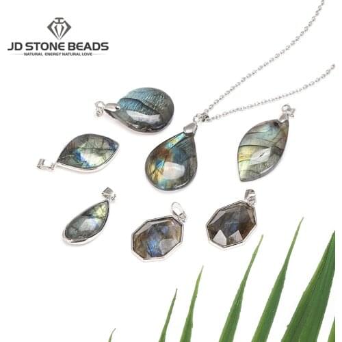 Natural Irregular Labradorite Pendant Necklaces Energy Stone Women Men Healing Lucky Necklace Grey Moonstone Jewelry