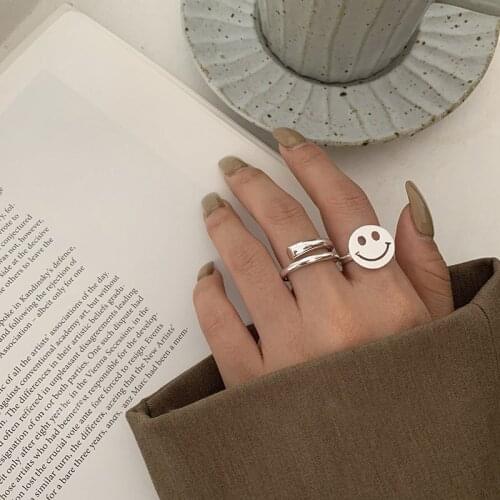 Origin Summer High Street Metal Circle Smile Face Ring for Women Unique Design Open Adjustable Ring Party Jewelry Accessories