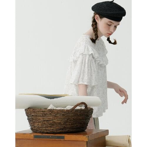 Imakokoni original forest floral round neck short-sleeved stitching lotus leaf lace top t-shirt female summer 213323