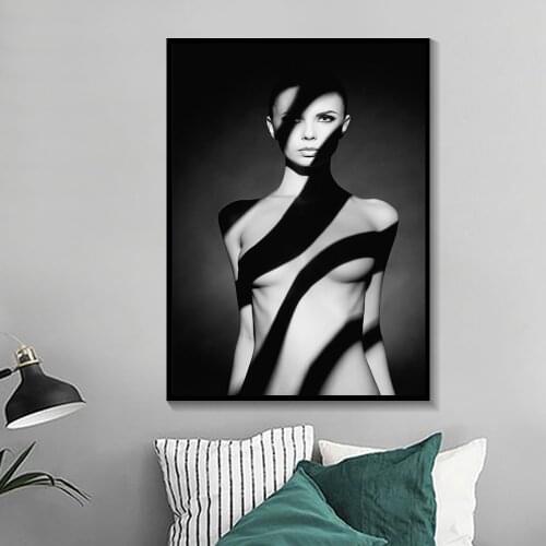 Modern Body Art Posters and Prints Wall Art Canvas Painting Sexy Body Nude Women in the Light Pictures for Living Room Home HD