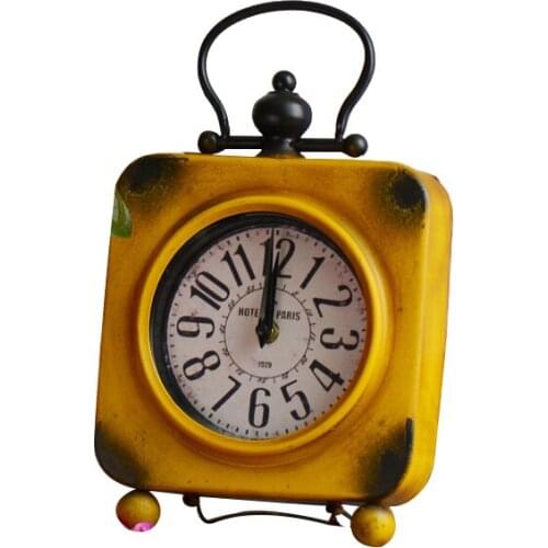 Home Decoration Mute Table Clock Handicraft Vintage Alarm Clock European Style Retro Wrought Iron Craft Table Clock