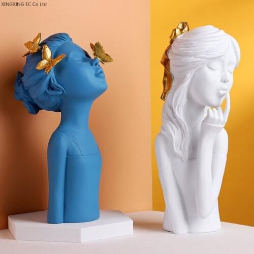 Cute Girl Decoration Nordic Light Luxury Resin Home Decoration Living Room Desktop Hall Decoration Simple Art Resin Accessories