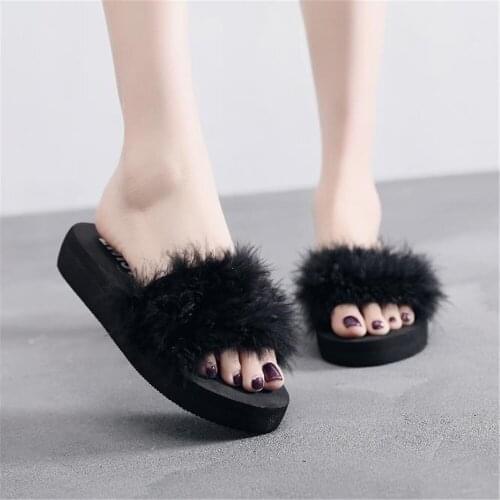 2018 autumn new style slippers ladies in the summer hand-made feather womens shoes Popular styles in Bohemia Hot sale