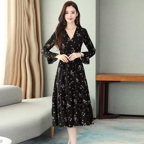 Spring 2020 Womens Fashion Large Size Womens Floral Chiffon Dress V-neck Flare Sleeve Female Elegant Dress Slim Vestidos r74