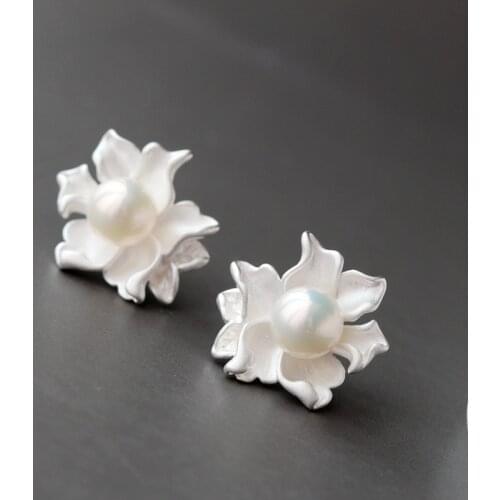 Authentic 925 Sterling Silver Fashion Big Petal Earring Inlaid 8mm Natural Freshwater Pearl Earring National Style Jewelry