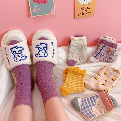 2020 New Japanese Harajuku Socks Autumn Winter Warm Womens Socks Breathable High Quality Casual Cartoon Socks Girls