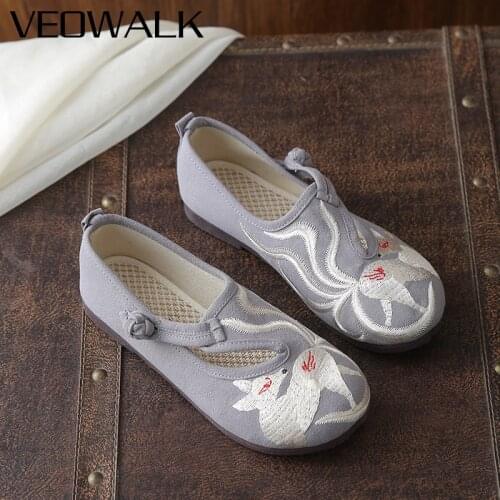 Veowalk Animal Embroidery Women Soft Cotton Fabric Flats Elegant Ladies Comfortable Casual Walking Shoes Sneakers Gray Pink
