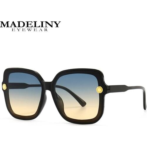 MADELINY Classics Square Sunglasses Women Brand Designer Vintage Sun Glasses Female Fashion Rivet Black Eyewear Gafas de MA495