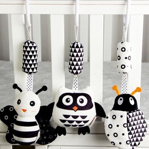 Cartoon Animal Stuffed Hanging Rattle Toy with Wind Chimes Baby Bed Crib Car Seat Travel Stroller Soft Plush Toys Birthday Gift