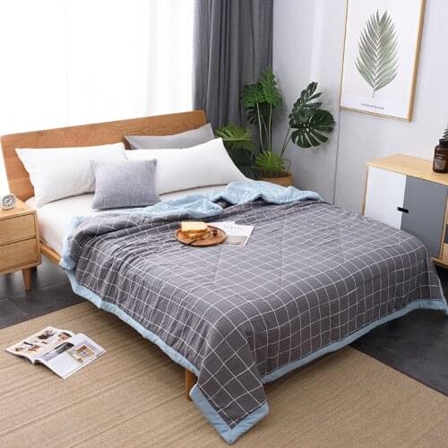 New Arrival Summer Quilt Air-conditioning Thin Plaid Stripe Comforter Breathable Soft Blanket Bedclothes Quilts (No Pillowcase)