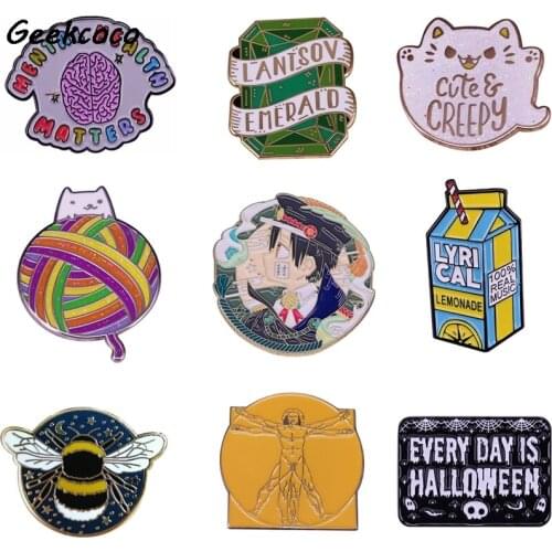 J2618 Funny Cartoon Cat Metal Pins Enamel Brooches for Women Men Lapel Pin Backpack Badge Halloween Denim Pin