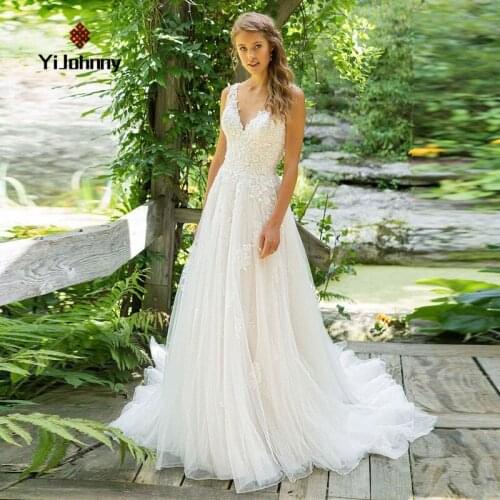 Double shoulder deep V wedding dress 2021 new European and American brides large size slim long trailing lace Beach Dress