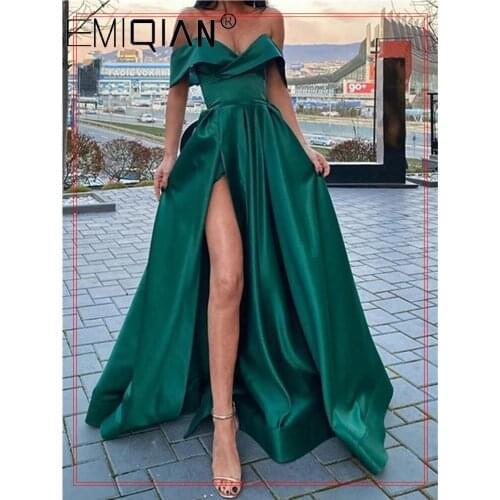 Off the Shoulder Emerald Green Satin Long Prom Dresses with Leg Slit V-neck Floor Length Arabic Evening Gowns robe de soiree