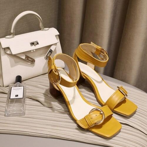 Ladies Sandals Metal Decoration Summer Ladies Shoes Size 33-43 New Arrivals Fashion Work Buckle Ladies Sandals White Yellow Blue