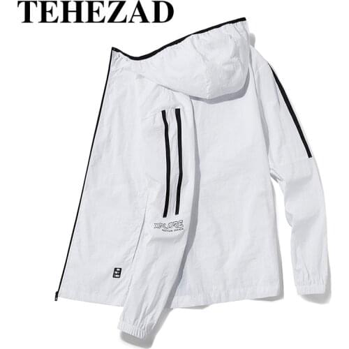 Mens Windbreaker 2021 Summer Sun Protection Jacket Outdoor Sports Riding Thin Quick-Drying Hooded Jacket Brand Clothing Women