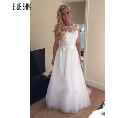 E JUE SHUNG Elegant Sheer Neck Tulle Wedding Dress A Line Backless Sleeveless Scoop with Appliqued Bridal Gowns Vestido de Noiva