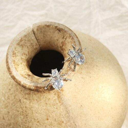 2021 Hot Fashion 1Piece Cubic Zircon Spider Ear Stud Earrings Hot Selling Unique Punk Earrings For Women Halloween Gifts