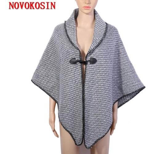 2020 New Autumn Women Plus Size Knitted Sweaters Out Street Poncho Horn Button Cape Loose Turn Down Neck Cardigan