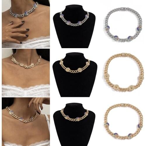 Retro Micro-studded Sun Flower Necklace Fashion Simple Cuban Buckle Clavicle 2021 Necklace Fashion Jewelry Womens Accessories