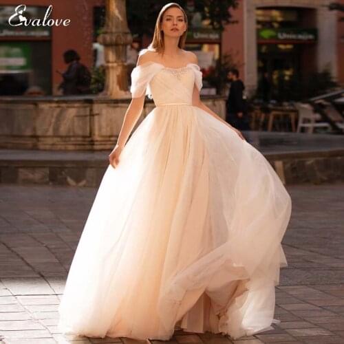EVALOVE Charming Sweetheart Neck Beading Bride A-Line Wedding Dress Elegant Pleated Lace Up Simple Bohemian Princess Bridal Gown