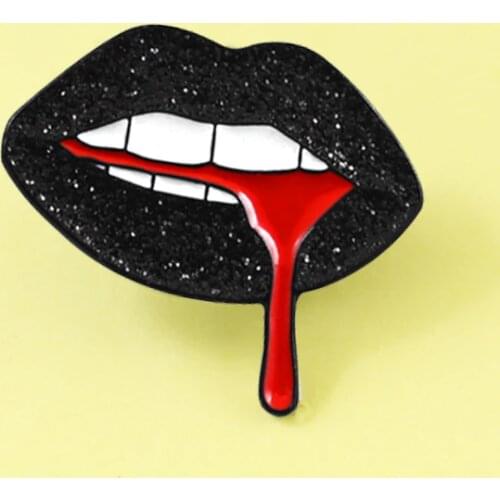 Shiny black Lips Brooch flowing out of Red Blood brooch Enamel Pin creative Badge Shirt denim leather Fashion accessories Spille