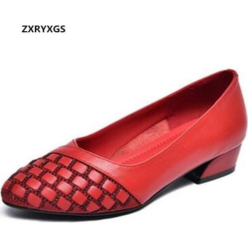 2021 New Spring Pointed Toe Rhinestone Genuine Leather Shoes Woman Low-heeled Shallow Large Size Banquet Wedding Womens Shoes