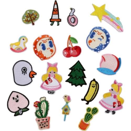 50pcs/lot Embroidery Patches Clothing Decoration Accessories Fruit Cactus Christmas Strange Things Iron Heat Transfer Applique
