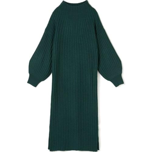 2021Winter new female temperament long retro knitted dress winter new simple side slit knitted dressted dress
