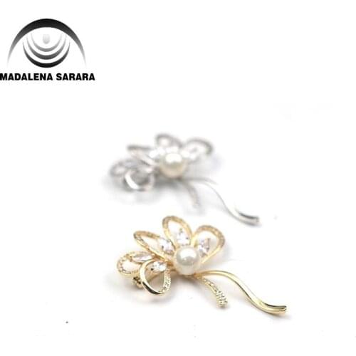 MADALENA SARARA AAAA Zircon And Crystal Inlaid Pearl Brooch Gol Plated Copper Flower Style Fine Brooch Pin For Women Jewelry