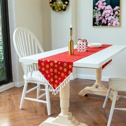 Red Christmas Pattern Gilt Printing Table Runner Modern Table Cloth Strip Party Wedding White Tassel Table Runner Decoration