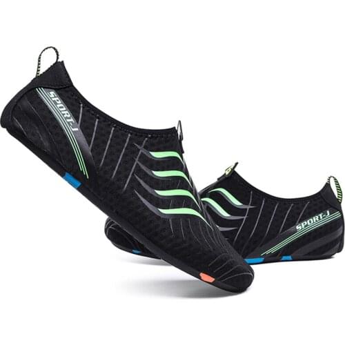 Summer Big Plus Size Beach Water Shoes Light Sports Quick-Drying Aqua Shoes Seaside Slippers Wading Shoes Unisex Sneakers