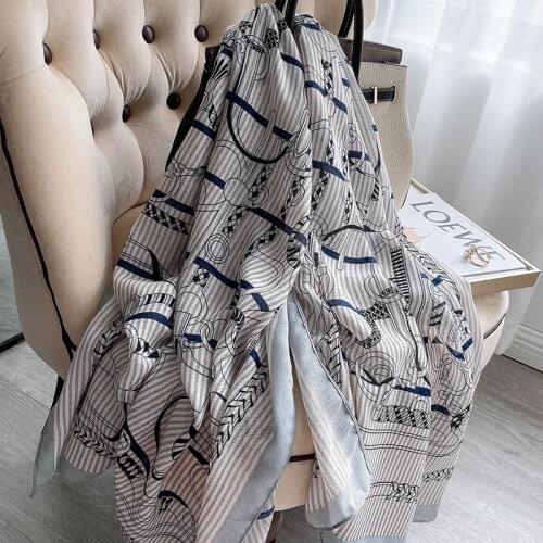 2020 Brand Autumn winter women beach quality shawl cotton scarf lady fashion scarves bandana pashmina wrap hijab muffler