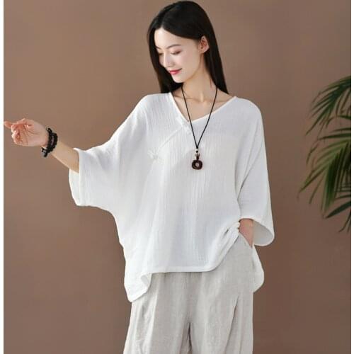 2021 Women cotton linen Blouse Shirt Fashion Batwing Sleeve Womens Tops V-neck Button Blouses oversized vintage shirts
