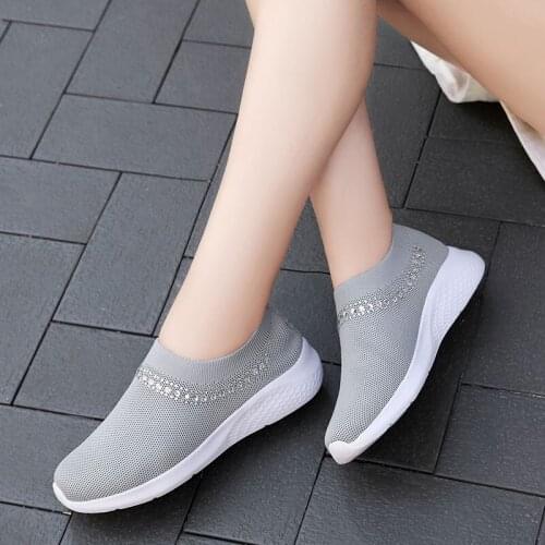 Tenis Feminino 2020 Hot Size slip on Light Soft Sport Shoes Women Tennis Shoes for Outdoor Female Stability Walking Sneakers